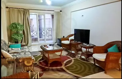 Apartment - 2 Bedrooms - 1 Bathroom for rent in 14th of May Bridge - Smouha - Hay Sharq - Alexandria