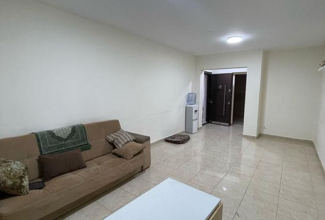 8303075 - Property Image 3