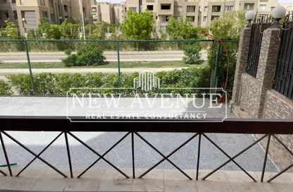 Apartment - 3 Bedrooms - 2 Bathrooms for sale in Zizinia St. - South Investors Area - New Cairo City - Cairo