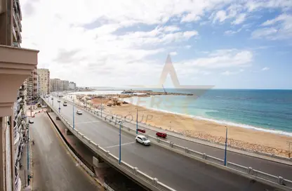 Apartment - 2 Bedrooms - 1 Bathroom for rent in El Gaish Road - Sidi Beshr - Hay Awal El Montazah - Alexandria