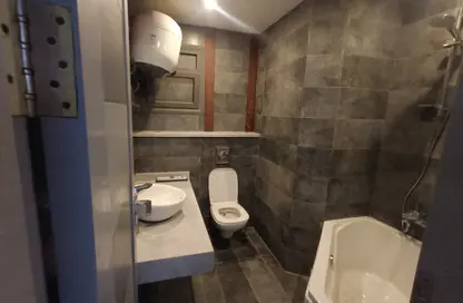 Apartment - 3 Bedrooms - 3 Bathrooms for rent in Tag Sultan - Ring Road - Cairo