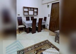 Apartment - 2 bedrooms - 1 bathroom for للايجار in Famous St. - Camp Chezar - Hay Wasat - Alexandria