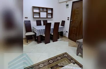 Apartment - 2 Bedrooms - 1 Bathroom for rent in Famous St. - Camp Chezar - Hay Wasat - Alexandria