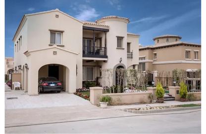 Villa - 3 Bedrooms - 4 Bathrooms for sale in Mivida - 5th Settlement Compounds - The 5th Settlement - New Cairo City - Cairo