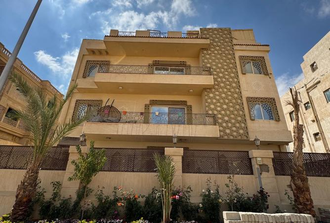 8093847 - Property Image 2