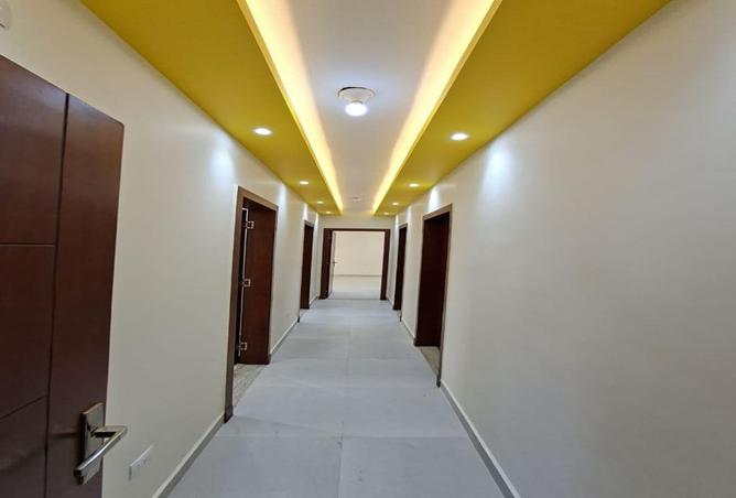 8034263 - Property Image 2