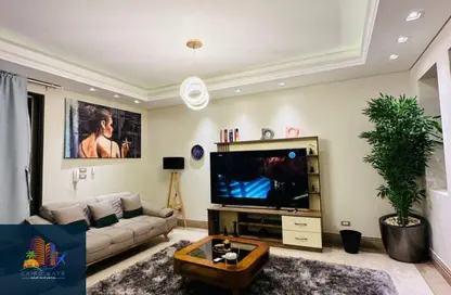 Duplex - 3 Bedrooms - 3 Bathrooms for rent in Westown - Sheikh Zayed Compounds - Sheikh Zayed City - Giza