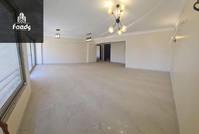 8207861 - Property Main Image