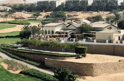 منزل مزدوج - 5 غرف نوم - 5 حمامات للبيع في سيليستا هيلز - اب تاون كايرو - المقطم - القاهرة