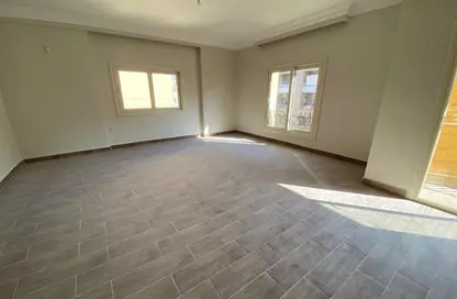 شقة - 3 غرف نوم - 2 حمامات للايجار في عمارات الاندلس - حى الاندلس - مدينة القاهرة الجديدة - القاهرة