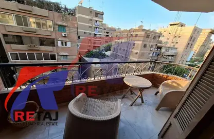 Apartment - 3 Bedrooms - 1 Bathroom for rent in Omar Al Mukhtar St. - Al Hadiqah Al Dawliyah - 7th District - Nasr City - Cairo