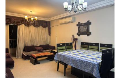 Apartment - 2 Bedrooms - 1 Bathroom for sale in Al Horreya St. - New Maadi - Hay El Maadi - Cairo