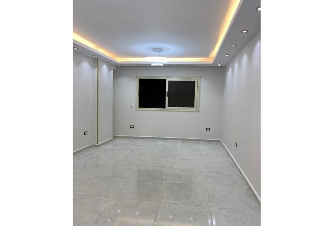 7995844 - Property Main Image