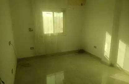 شقة - 3 غرف نوم - 1 حمام للايجار في محور مهدي عرفه - مدينة الواحة - الحي العاشر - مدينة نصر - القاهرة