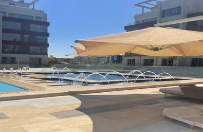 شقق فندقية - غرفة نوم - 2 حمامات للبيع في الجازي ماريوت ريزيدانس - محور محمد نجيب - المستثمرين الشمالية - مدينة القاهرة الجديدة - القاهرة