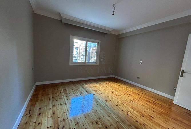 7989465 - Property Main Image