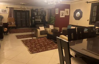 شقة - 3 غرف نوم - 2 حمامات للبيع في البوابة الاولي - خوفو - حدائق الاهرام - الجيزة
