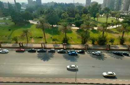 طابق كامل - 5 غرف نوم - 4 حمامات للبيع في الحديقة الدولية - الحي السابع - مدينة نصر - القاهرة