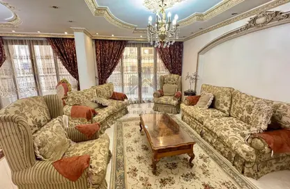 Apartment - 4 Bedrooms - 3 Bathrooms for sale in Khalil Hamada St. - Sidi Beshr - Hay Awal El Montazah - Alexandria