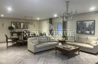 Apartment - 3 Bedrooms - 4 Bathrooms for sale in Ahmed Moharam St. - The 1st Settlement - New Cairo City - Cairo