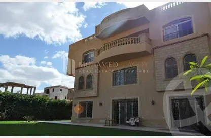 Villa - 6 Bedrooms - 6 Bathrooms for sale in Jeera - 13th District - Sheikh Zayed City - Giza