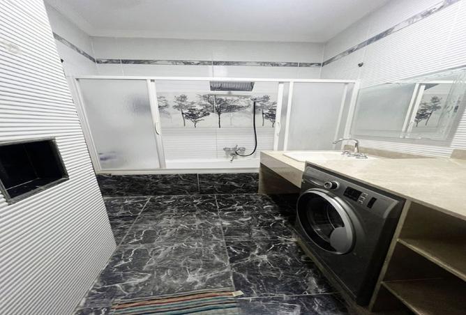 8188607 - Property Image 2