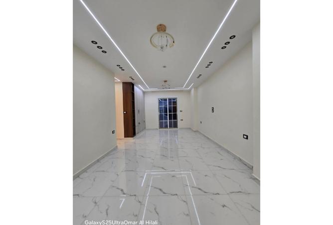 8301086 - Property Main Image