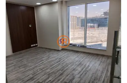 مساحات مكتبية - استوديو - 2 حمامات للبيع في تريفيوم سكوير - شارع التسعين الشمالي - التجمع الخامس - مدينة القاهرة الجديدة - القاهرة