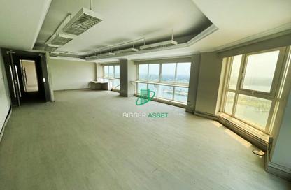 Office Space - Studio - 3 Bathrooms for rent in Cornish El Nile St. - Maadi - Hay El Maadi - Cairo