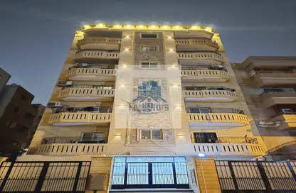 Apartment - 3 Bedrooms - 2 Bathrooms for sale in 6th of October University Library St - 2nd District - 6 October City - Giza