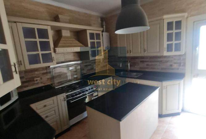 8090884 - Property Image 2