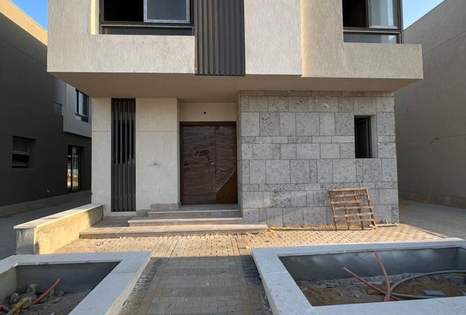 8358930 - Property Image 2