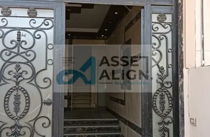 Apartment - 3 Bedrooms - 2 Bathrooms for sale in 8th Zone - Nasr City - Cairo
