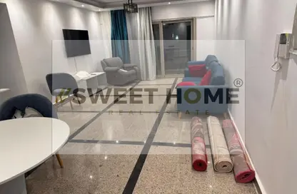 شقة - 2 غرف نوم - 2 حمامات للايجار في جاليريا  مون فالى - المستثمرين الجنوبية - مدينة القاهرة الجديدة - القاهرة