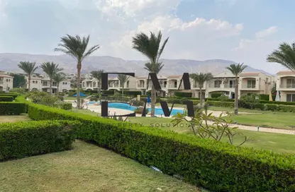 Apartment - 3 Bedrooms - 3 Bathrooms for sale in La Vista 6 - La Vista - Al Ain Al Sokhna - Suez