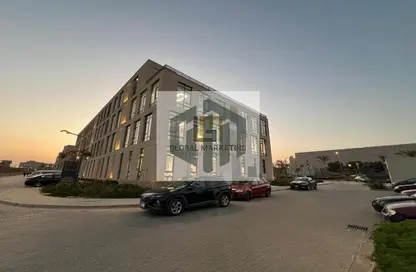 مساحات مكتبية - استوديو - 2 حمامات للايجار في ميفيدا - كمبوندات التجمع الخامس - التجمع الخامس - مدينة القاهرة الجديدة - القاهرة