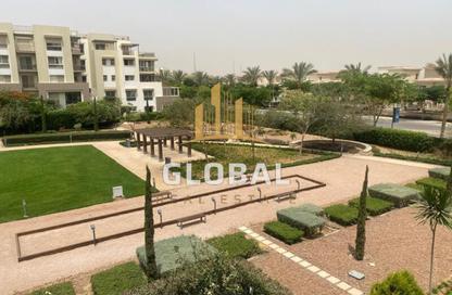 شقة - 3 غرف نوم - 4 حمامات للايجار في سيراس - اب تاون كايرو - المقطم - القاهرة