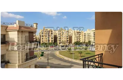 Apartment - 3 Bedrooms - 2 Bathrooms for rent in Lazurde - 8th District - Sheikh Zayed City - Giza