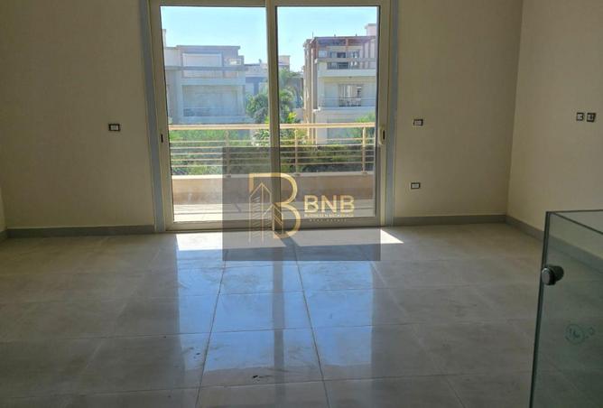 8213527 - Property Image 3