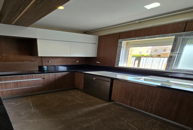 7987781 - Property Image 3