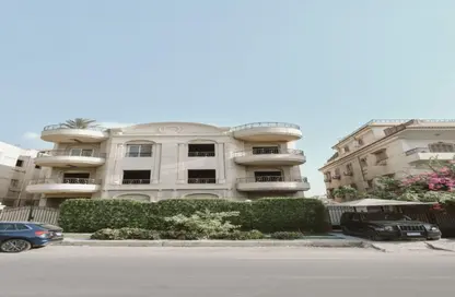 فيلا - 3 غرف نوم - 3 حمامات للبيع في الحي الثالث - التجمع الخامس - مدينة القاهرة الجديدة - القاهرة