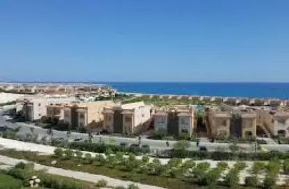منزل مزدوج - 4 غرف نوم - 4 حمامات للبيع في چون - راس الحكمة - الساحل الشمالي