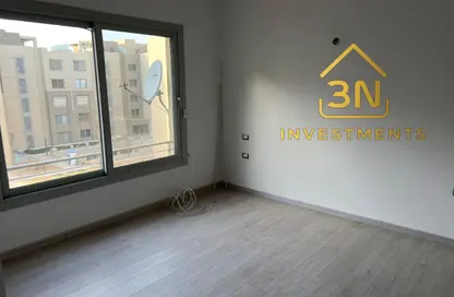 شقة - 2 غرف نوم - 2 حمامات للايجار في فيلدج جيت - المستثمرين الجنوبية - مدينة القاهرة الجديدة - القاهرة
