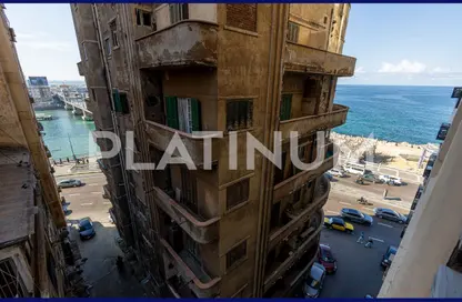 شقة - 3 غرف نوم - 2 حمامات للبيع في كوبري استانلي - ستانلي - حي شرق - الاسكندرية