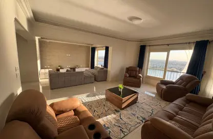 شقة - 2 غرف نوم - 2 حمامات للايجار في شارع كورنيش النيل - المعادي - حي المعادي - القاهرة