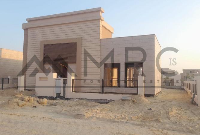 8260620 - Property Main Image