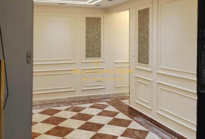 8186053 - Property Image 2