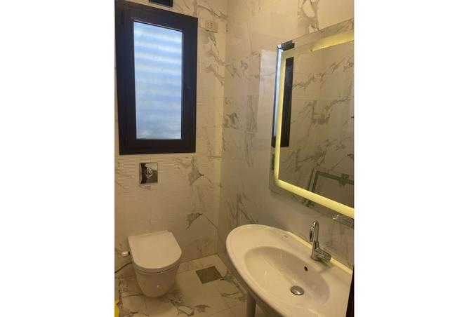 8067039 - Property Image 2