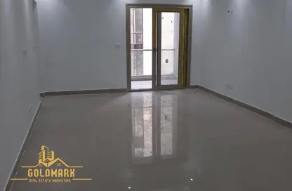شقة - 3 غرف نوم - 3 حمامات للايجار في جاليريا  مون فالى - المستثمرين الجنوبية - مدينة القاهرة الجديدة - القاهرة
