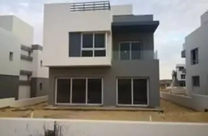 Villa - 5 Bedrooms - 6 Bathrooms for sale in Garden Residence - New Cairo City - Cairo